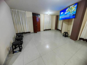 Amplio Departamento en 2do piso